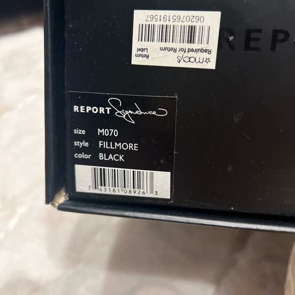 Report signature t strap stilettos in size 7. Vinyl with patent leather - Picture 2 of 2